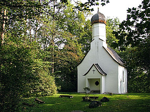 Abbildung: Foto der Ulrichskapelle in Königswiesen