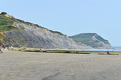 Abbildung: die malerische Jurassic Coast in Südengland