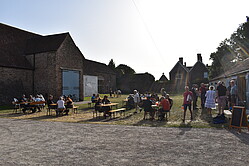 Abbildung: Sonnenuntergang in Winterbourne Barne